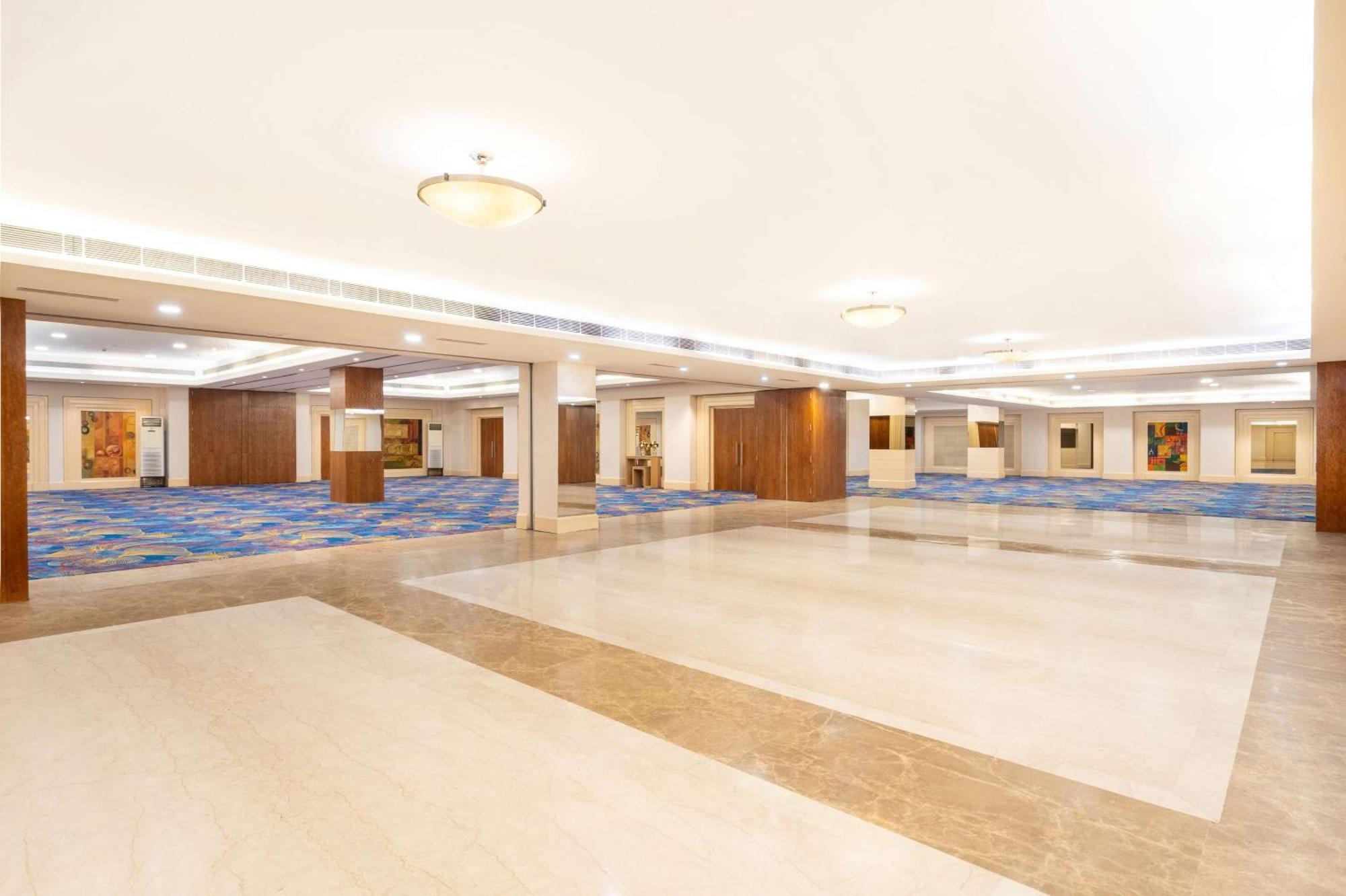 Hotel Park Plaza Faridabad Zewnętrze zdjęcie