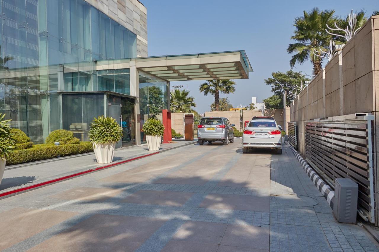 Hotel Park Plaza Faridabad Zewnętrze zdjęcie